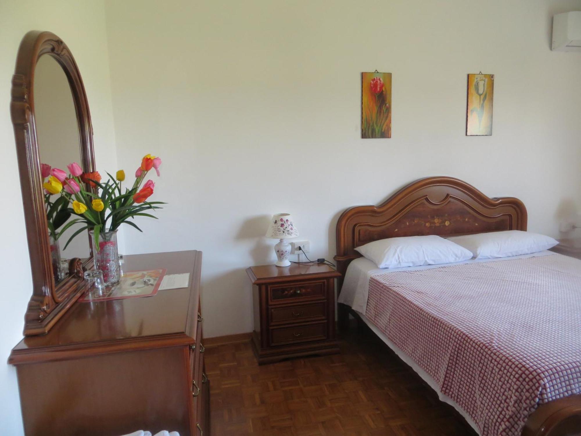 5 Palme Bed and Breakfast Terzo d' Aquileia Buitenkant foto